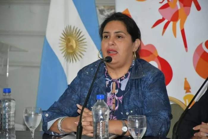 INTENDENTA DE SAN COSME SE DESCOMPENSÓ Y FUE HOSPITALIZADA